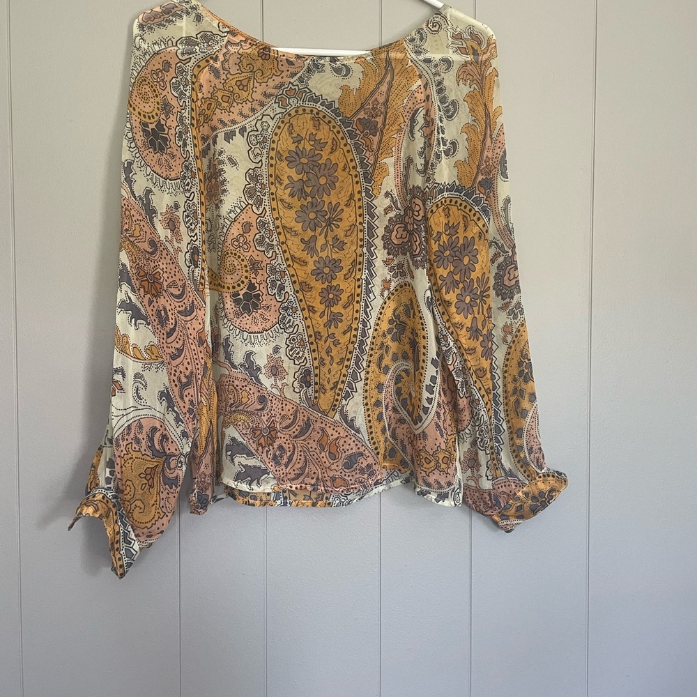 100%Silk Paisley Print Women's Top - Multicolor